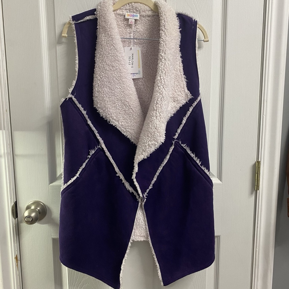LulaRoe Marlow Sherpa Vest Womens SMALL Purple/cream Pockets Long  NWT‎